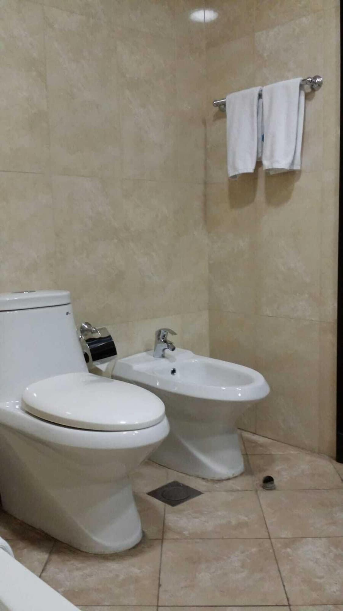 Hotel Gokulam Park Doha Exterior foto