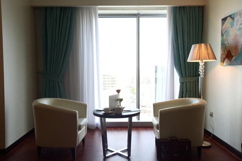 Hotel Gokulam Park Doha Exterior foto