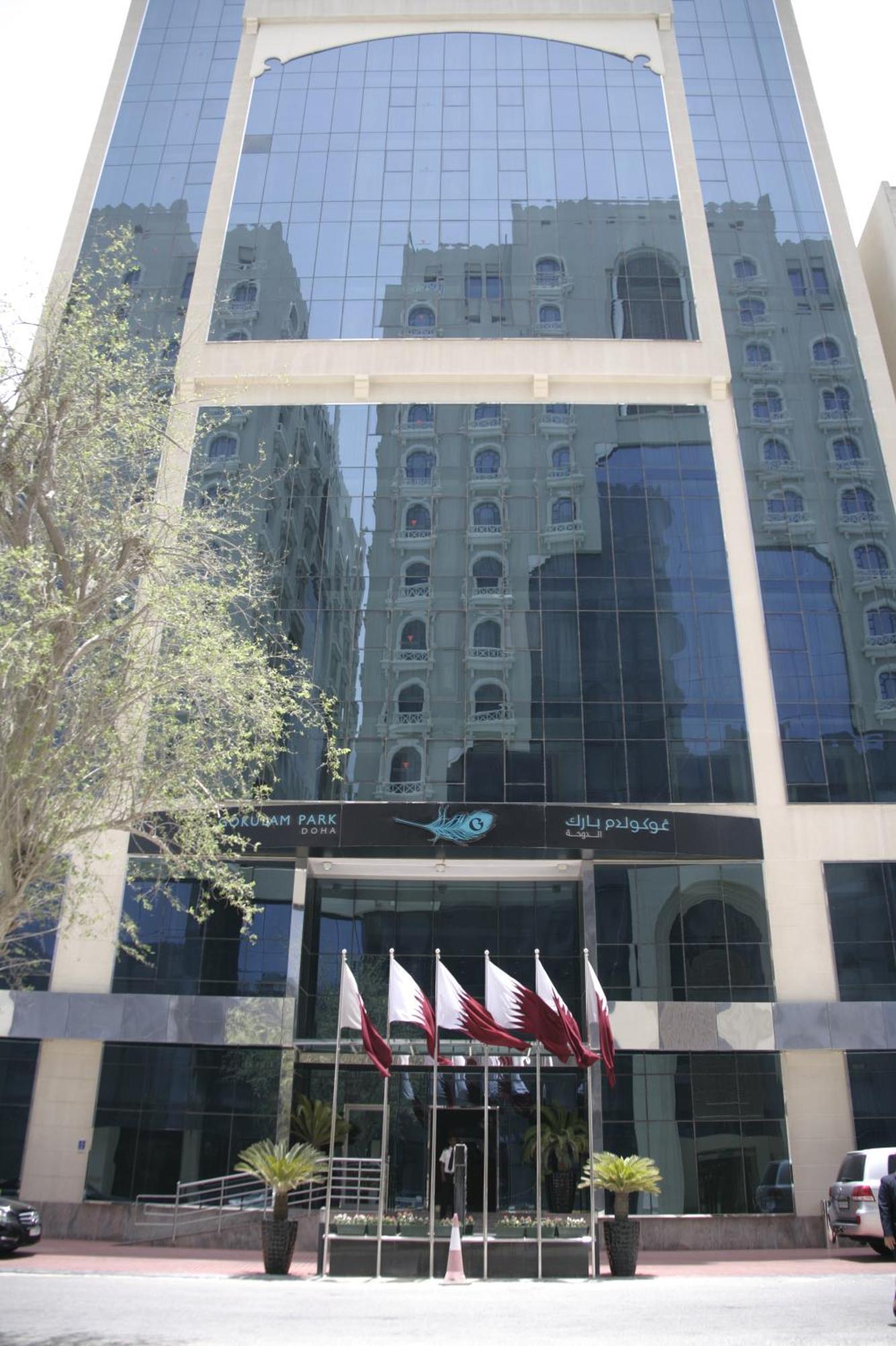 Hotel Gokulam Park Doha Exterior foto