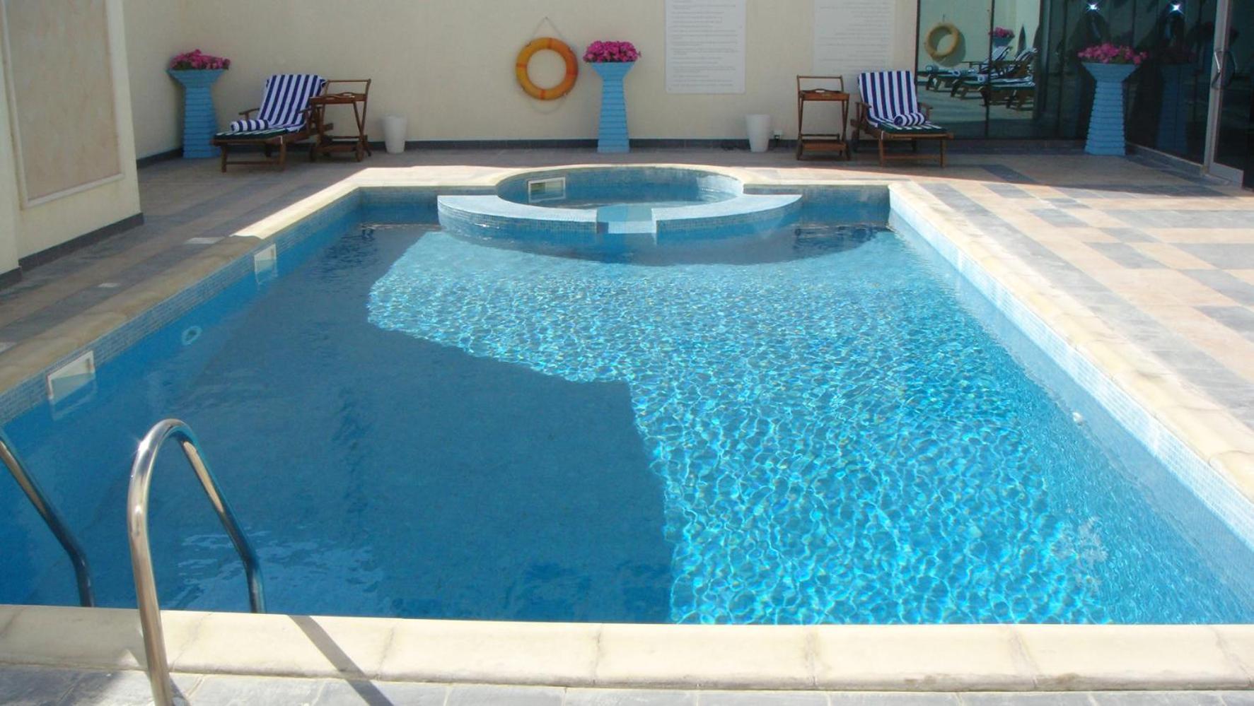 Hotel Gokulam Park Doha Exterior foto